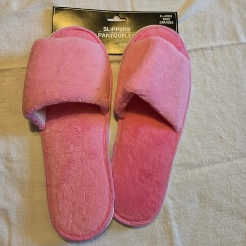 Source Unknown Pink Women's Slippers